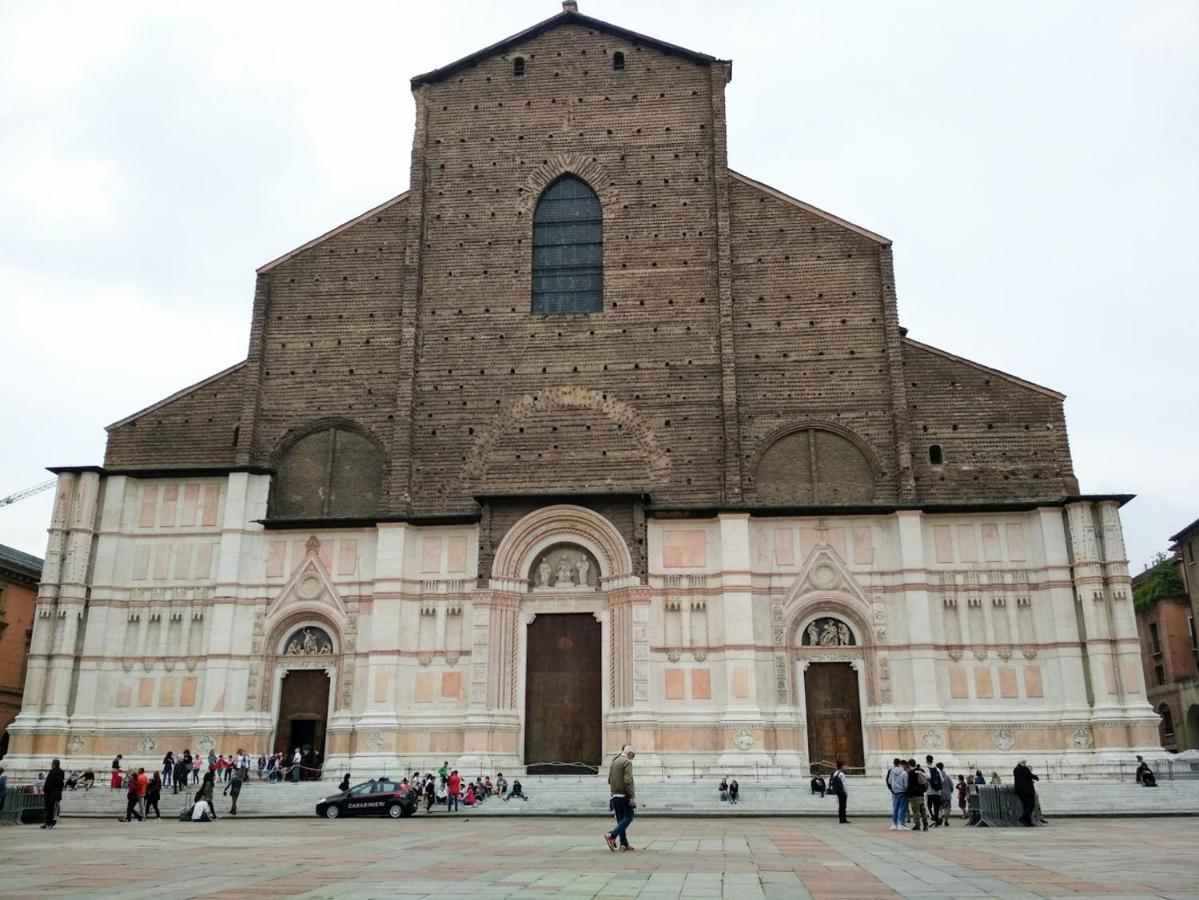 2Towers Holiday House_Centro Storico Di Bologna Exterior photo
